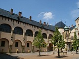 Nádvoří Vlašského...